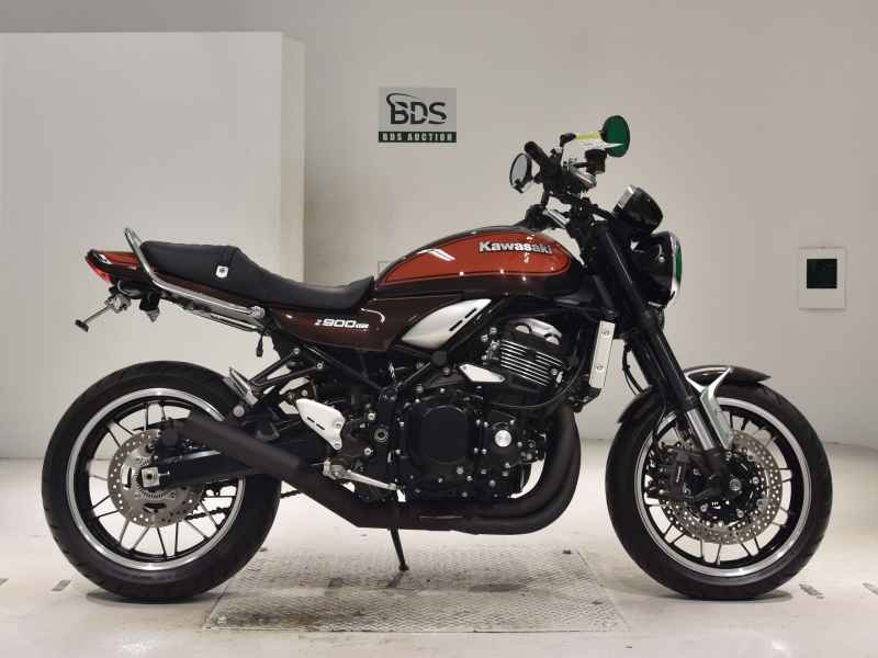 Kawasaki Z900 RS 2018