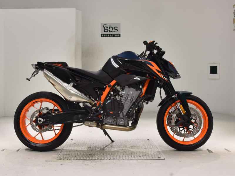 KTM 890 Duke R 2022