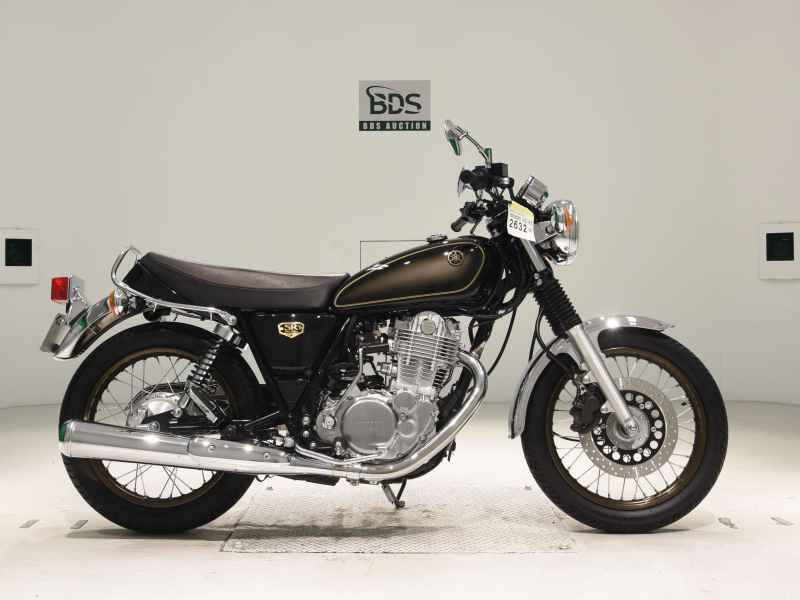 Yamaha SR400-5 2021