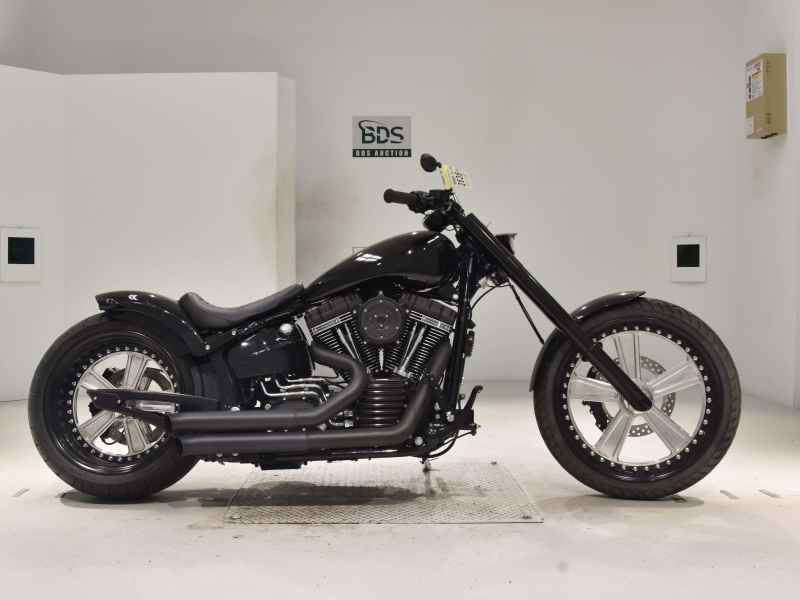 Harley-Davidson FXSB Breakout 2014