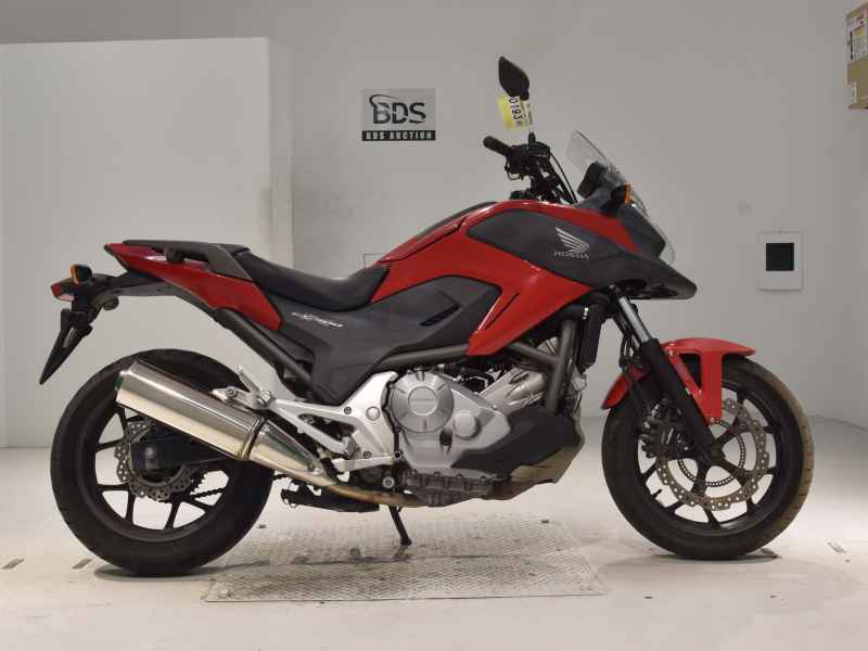 Honda NC700XLDA 2013