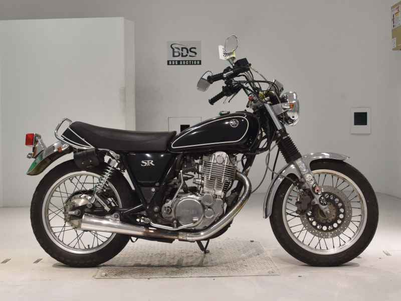 Yamaha SR400-4 2010