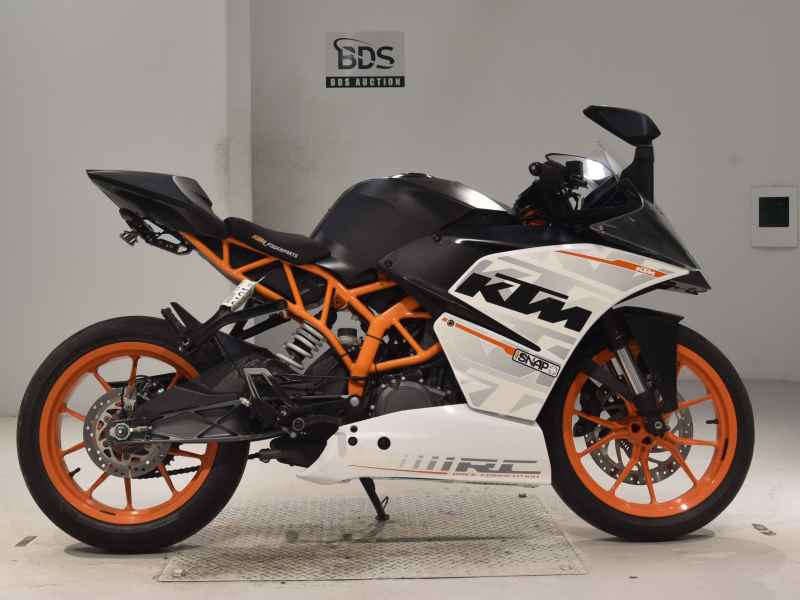 KTM RC390 2015