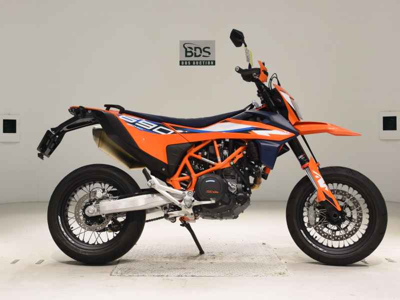 KTM 690SMC R 2024