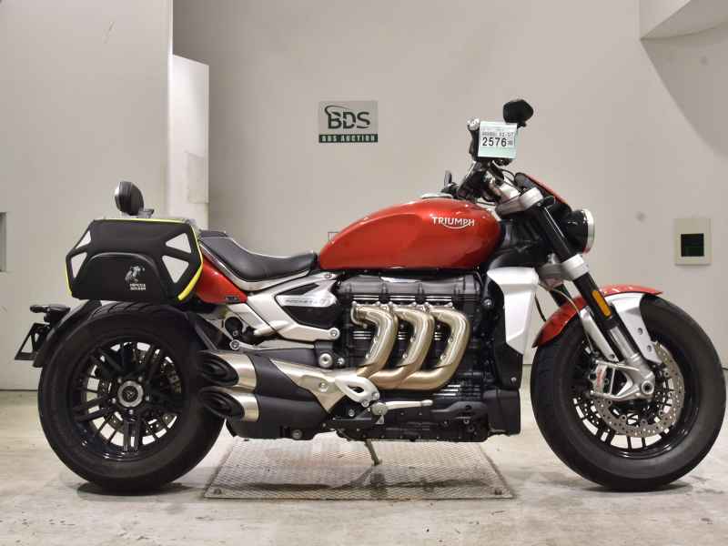 Triumph  ROCKET III R 2021