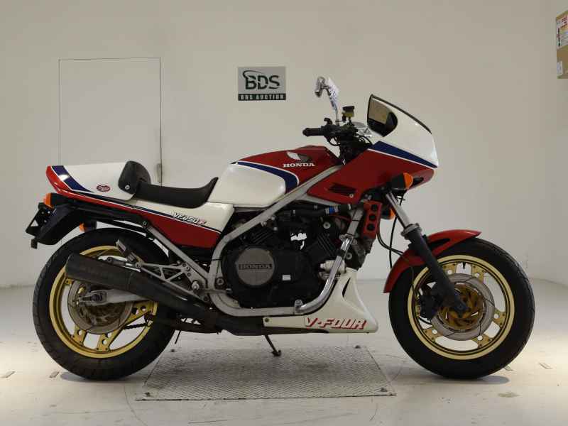 Honda VF750F 1984