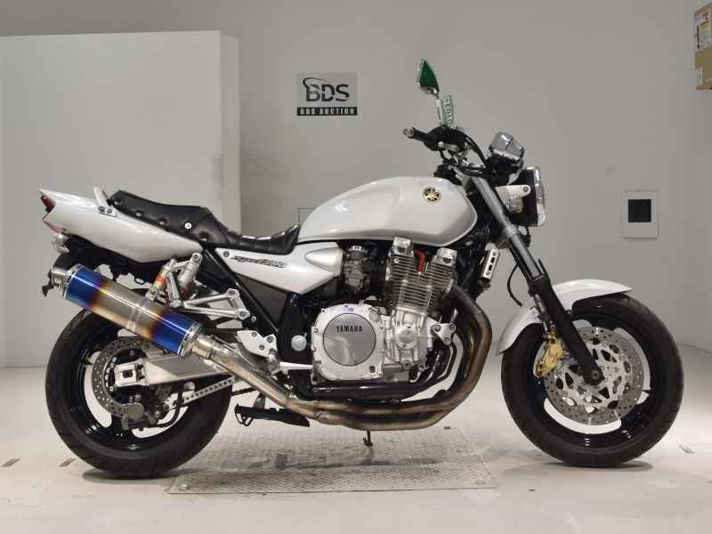 Yamaha XJR1300 1999