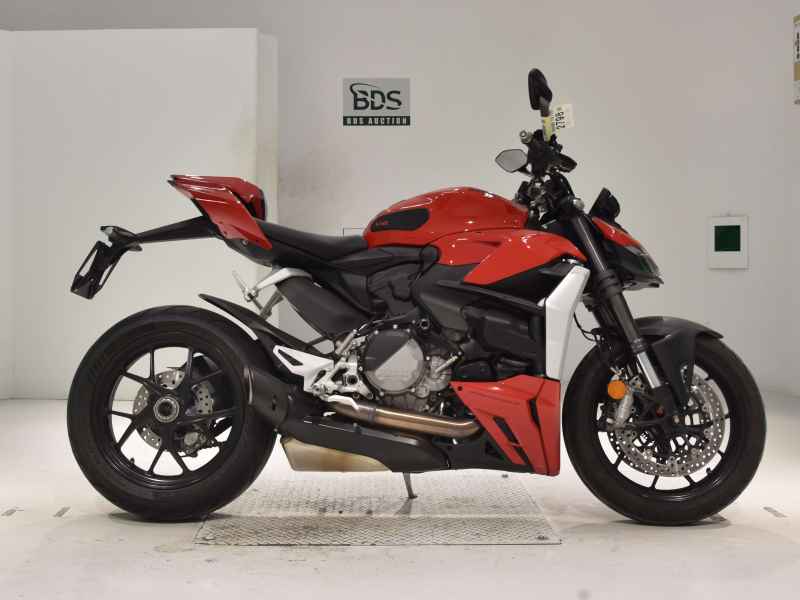 Ducati Streetfighter V2 2023