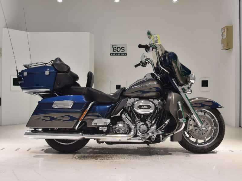 Harley-Davidson FLHTCUSE1800CVO 2010