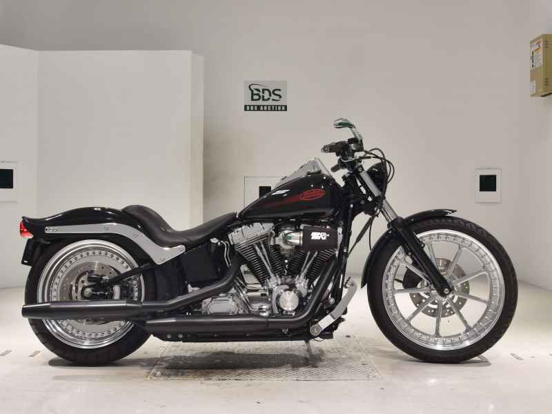 Harley-Davidson FXST1450 2006