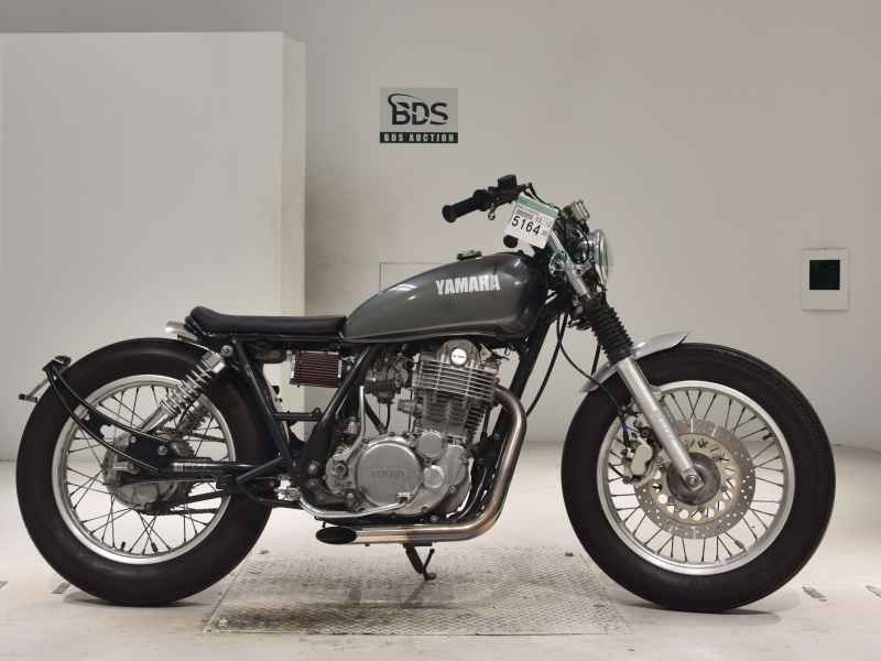 Yamaha SR400 2003