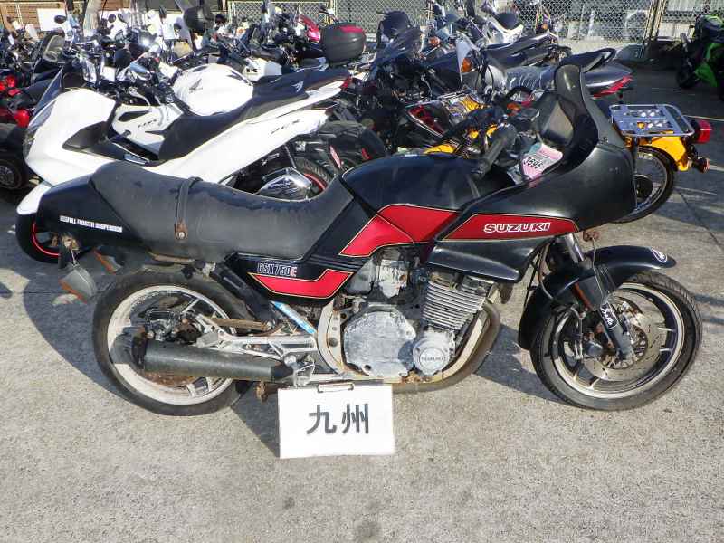 Suzuki GSX750 1984