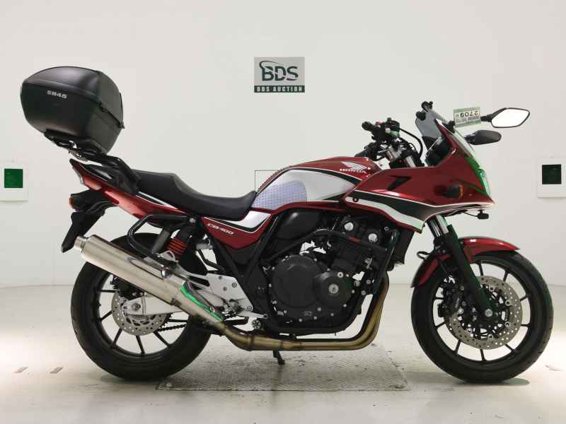 Honda CB400 Super Boldor A 2021