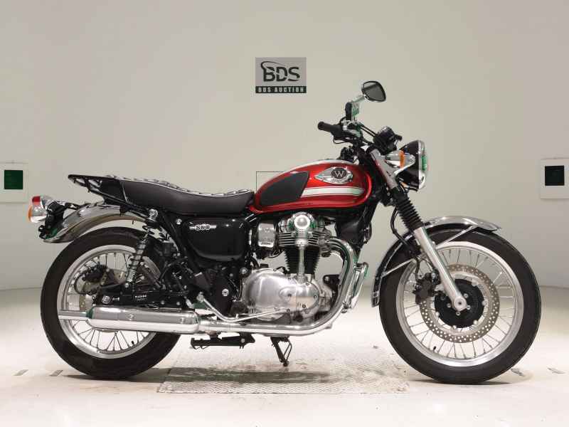 Kawasaki W800 2022