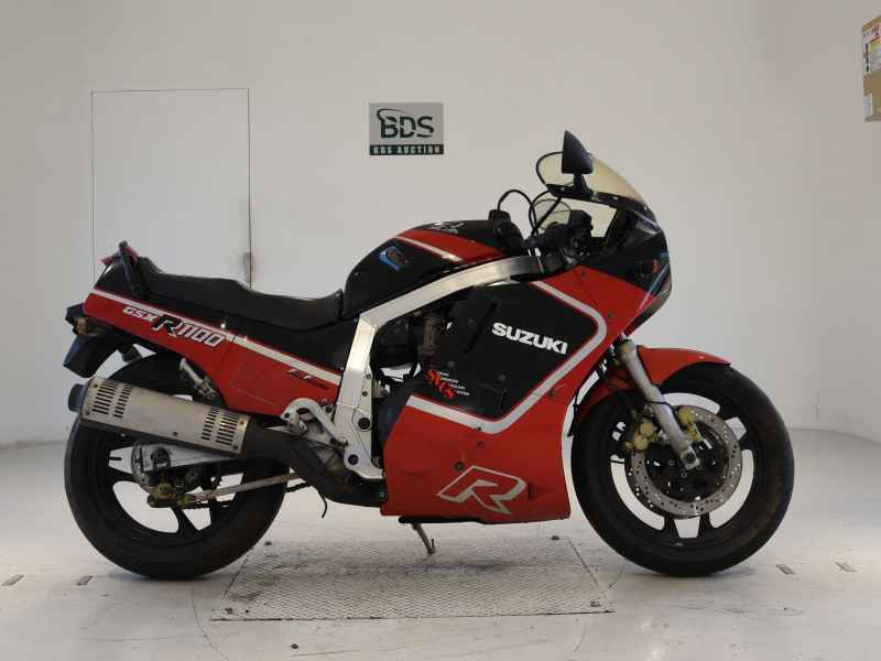 Suzuki GSX-R1100 1987