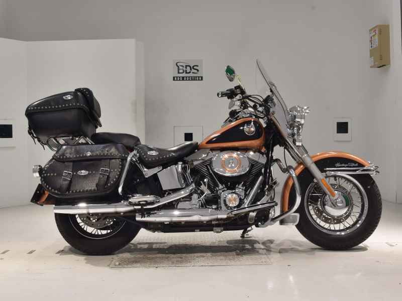 Harley-Davidson FLSTC1580 2008