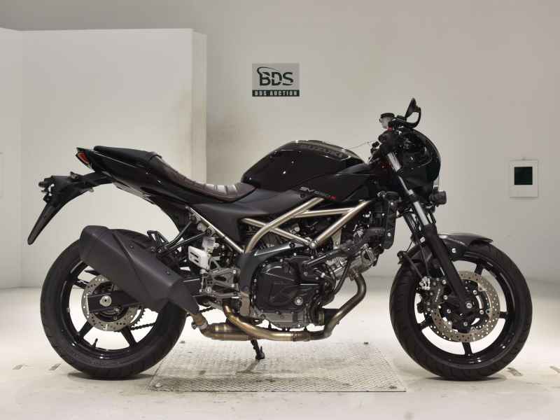 Suzuki SV650X 2022