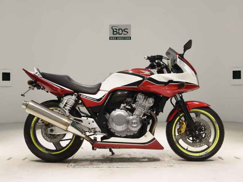 Honda CB400 Super Boldor 2008