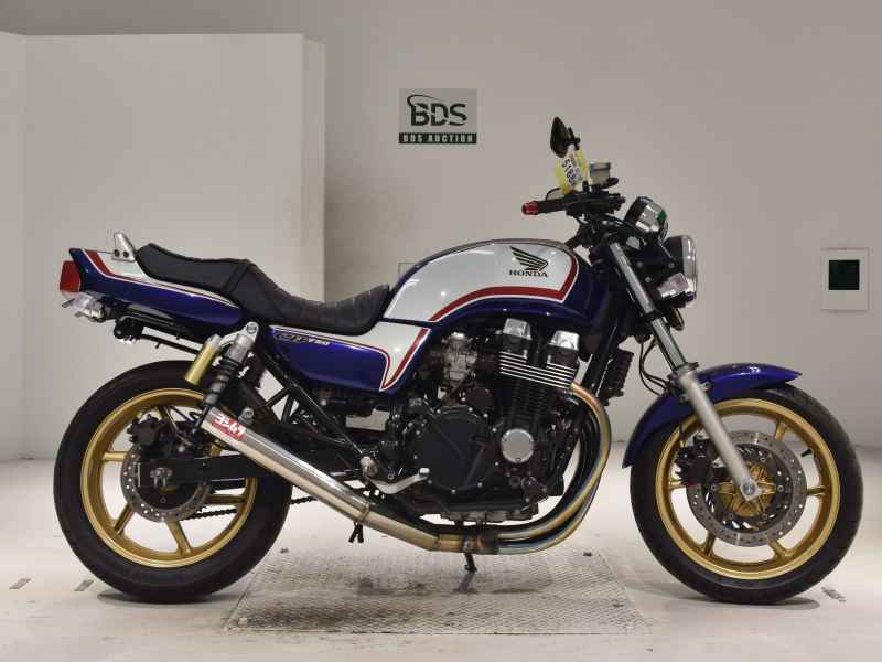 Honda CB750 2005