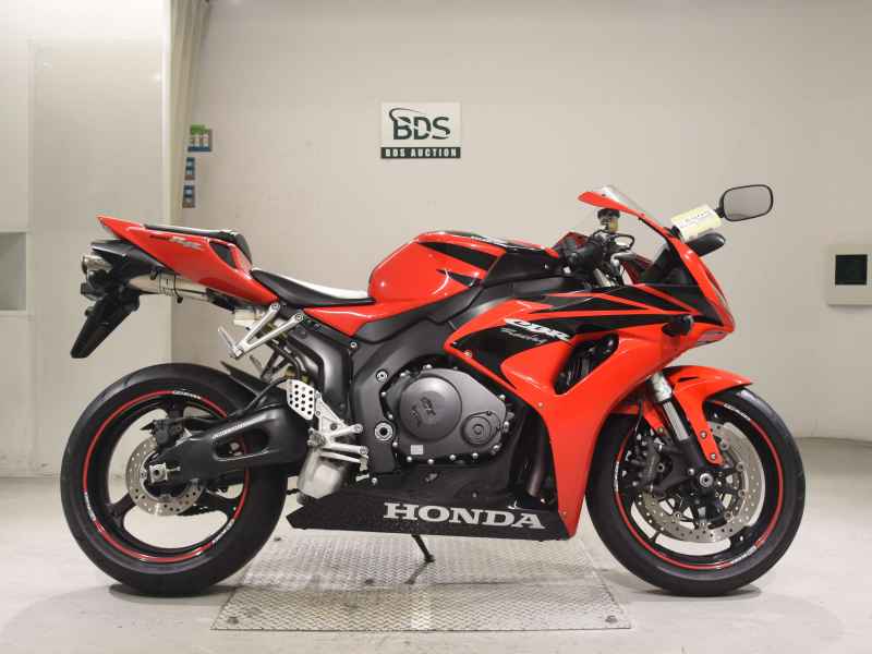 Honda CBR1000RR 2008