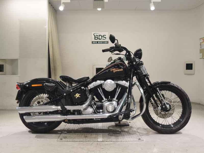 Harley-Davidson FLSTSB1580 2009