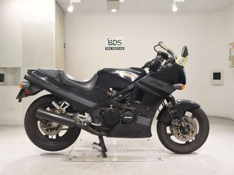 Kawasaki GPZ400R 1987