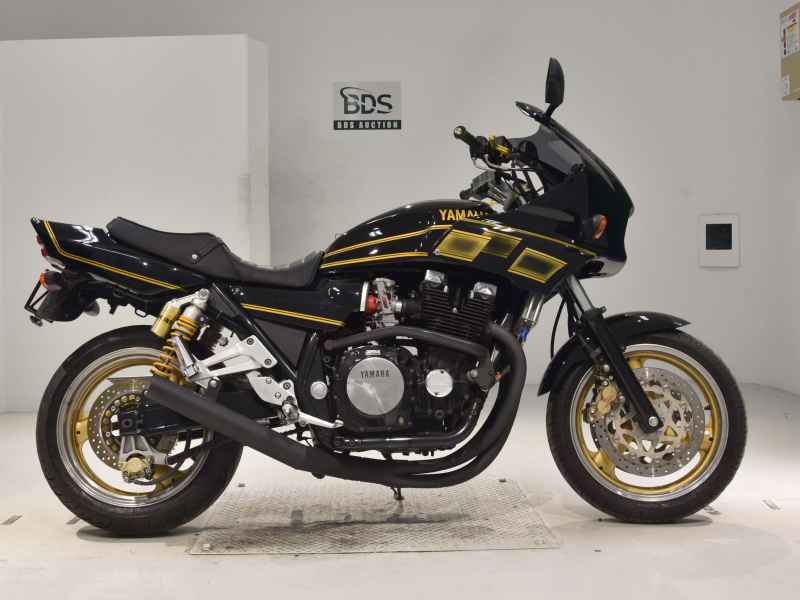 Yamaha XJR1200R 1996