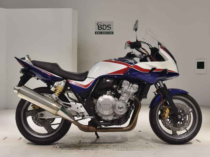 Honda CB400 Super Boldor 2008