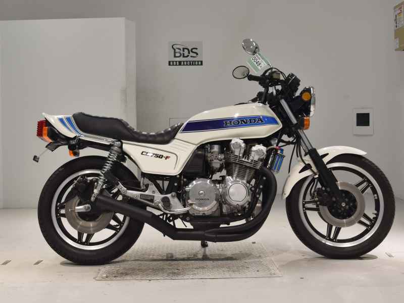 Honda CB750 2023