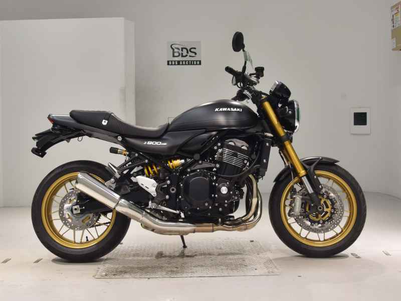 Kawasaki Z900RS SE 2024