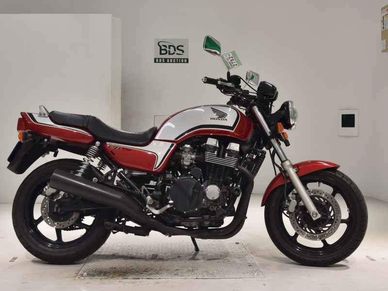 Honda CB750 2013