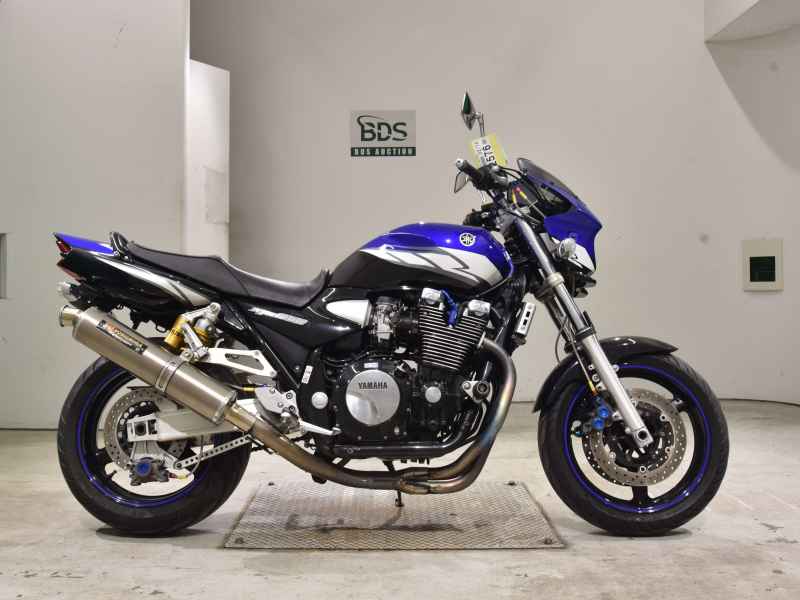 Yamaha XJR1300 2004