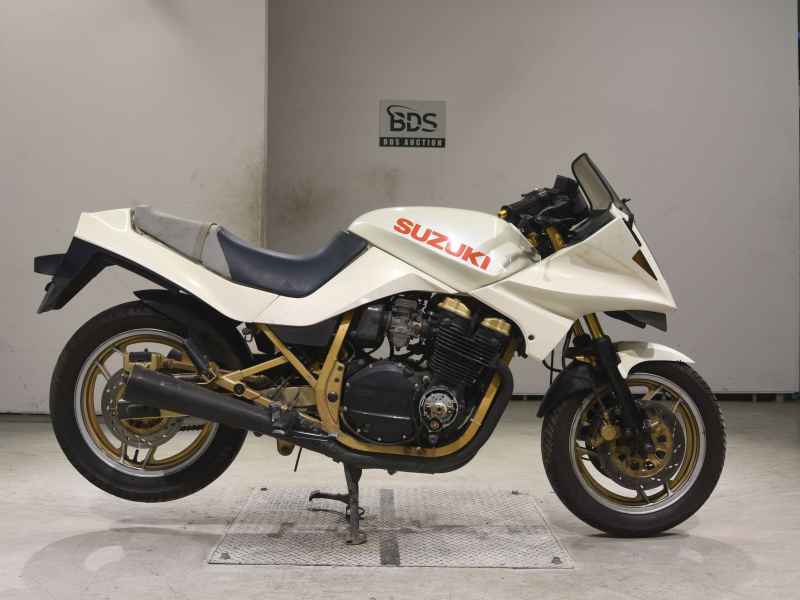 Suzuki GSX750S Katana 1984