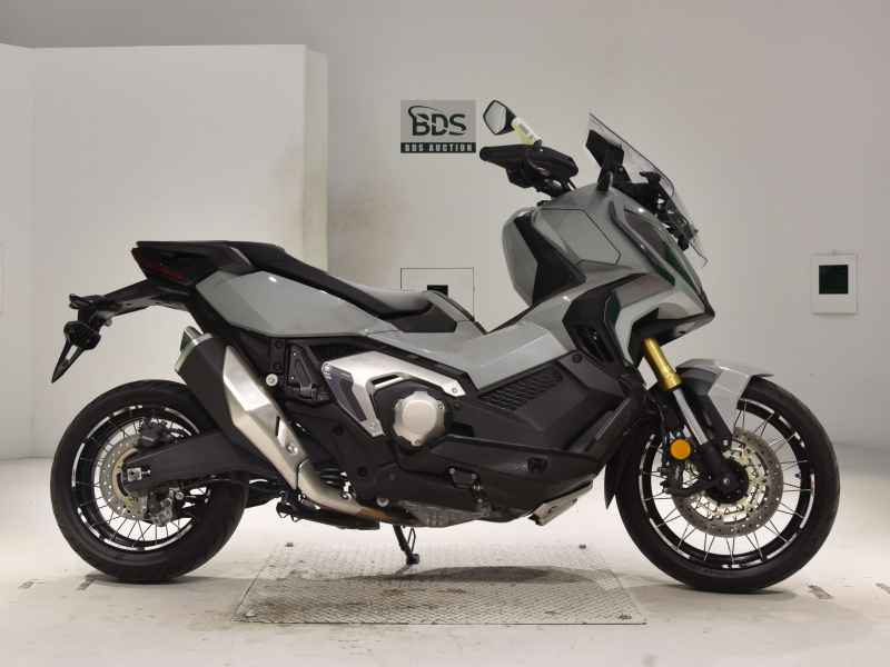 Honda X-ADV750 2021