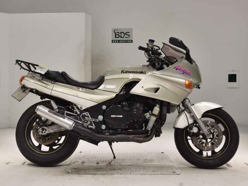 Kawasaki GPZ1000RX 1986