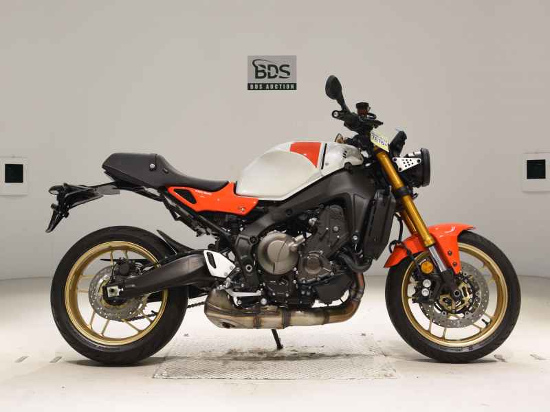 Yamaha XSR900 2024