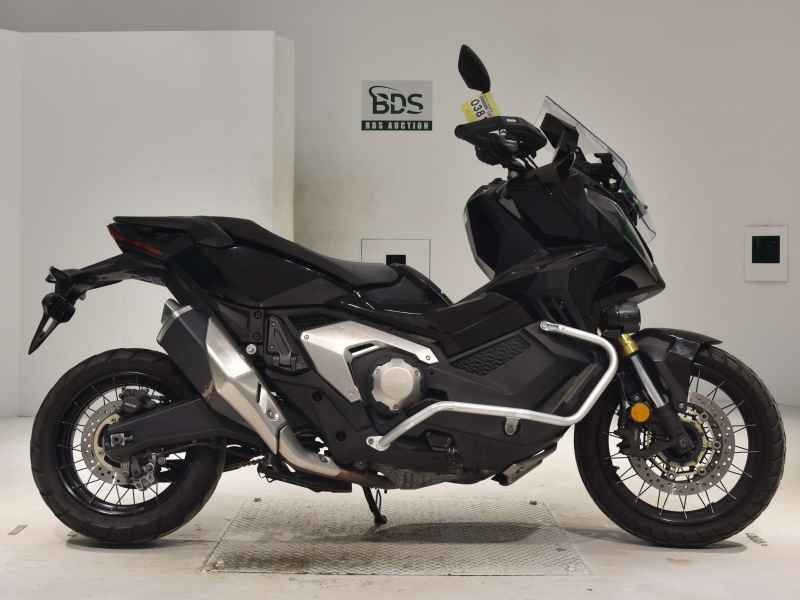 Honda X-ADV750 2021