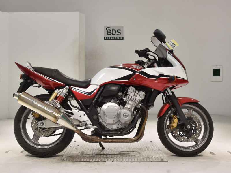 Honda CB400 Super Boldor 2008