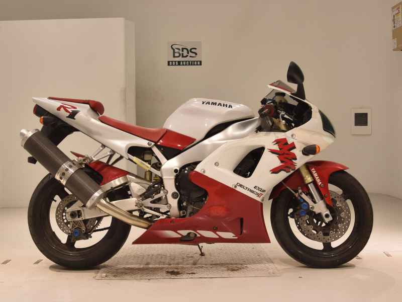 Yamaha YZF-R1 1998