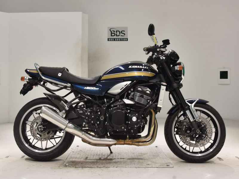 Kawasaki Z900RS 2021