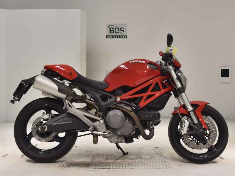 Ducati Monster 696 2010