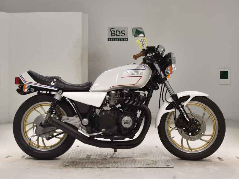 Yamaha XJ750E 1981