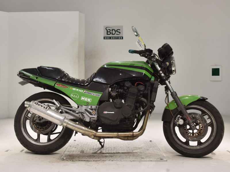 Kawasaki GPZ750R 1985