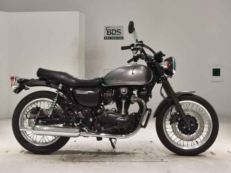 Kawasaki W800 STREET 2021