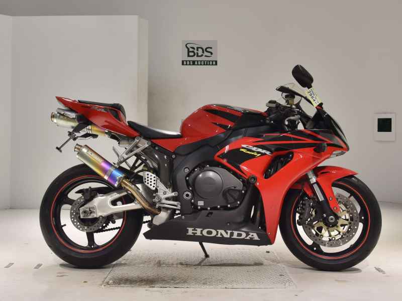 Honda CBR1000RR 2006