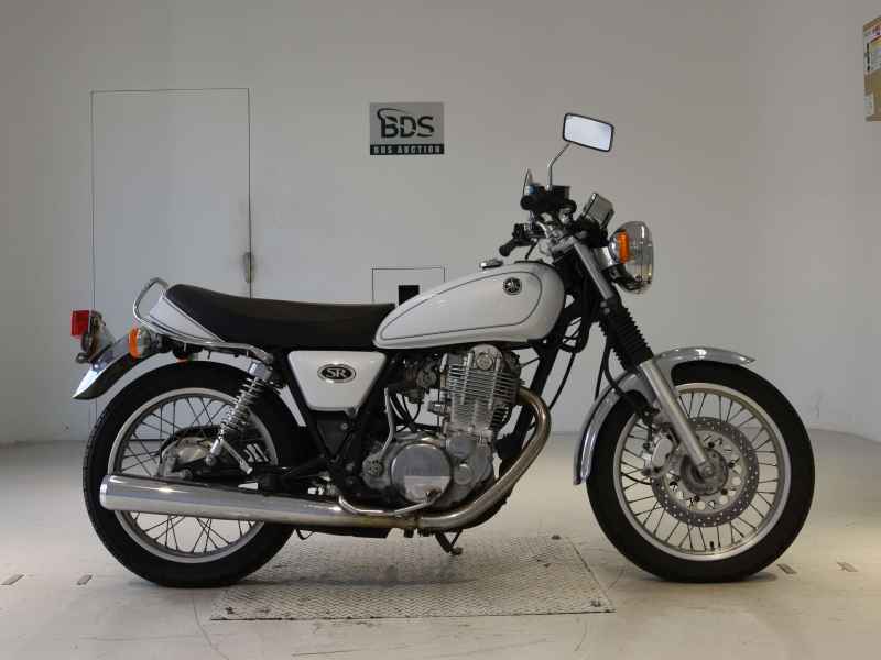 Yamaha SR400 2005