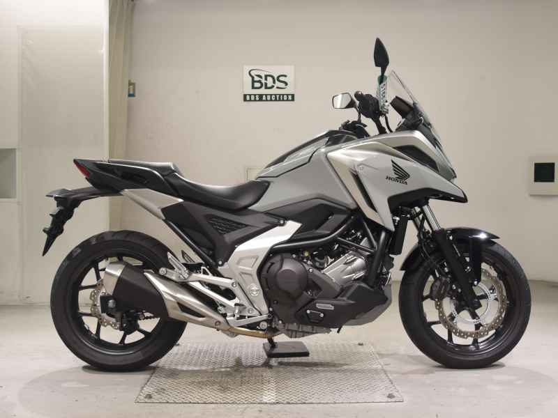 Honda NC750X DCT 2024