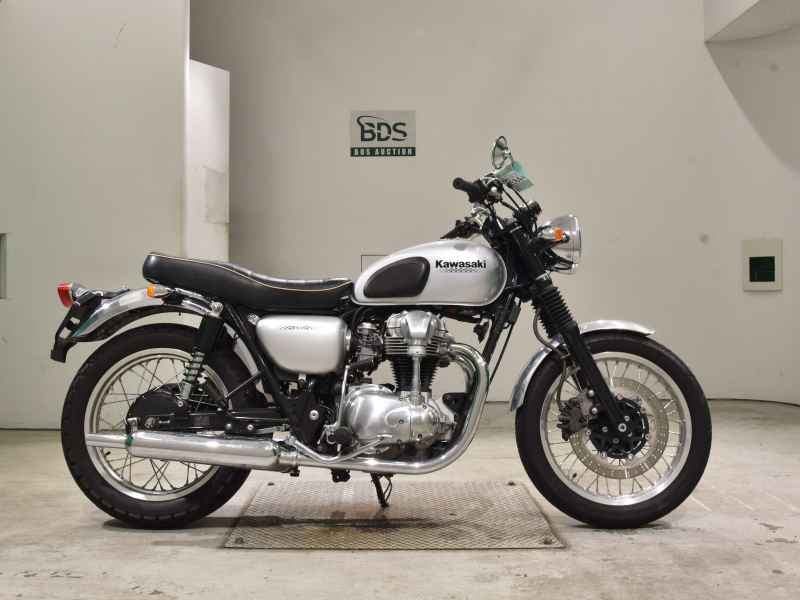 Kawasaki W650 2005