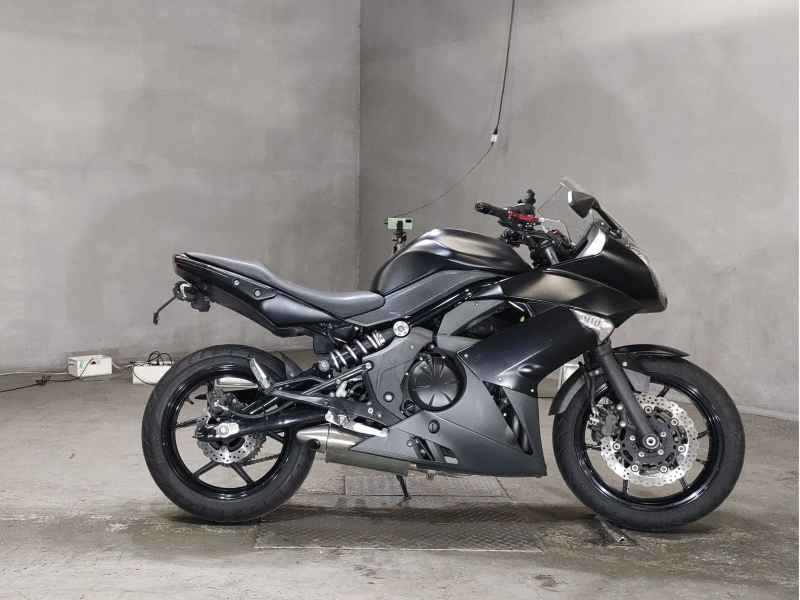 Kawasaki Ninja 400R 2013