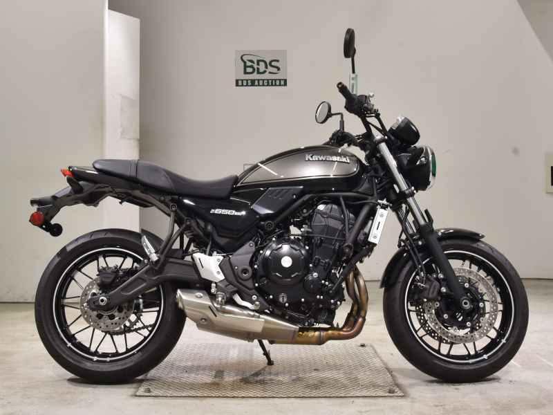 Kawasaki Z650RS 2024